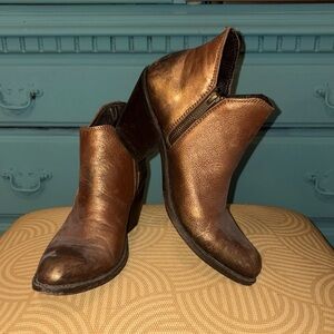 Liberty Black Copper/bronze Cracked Metallic Booties